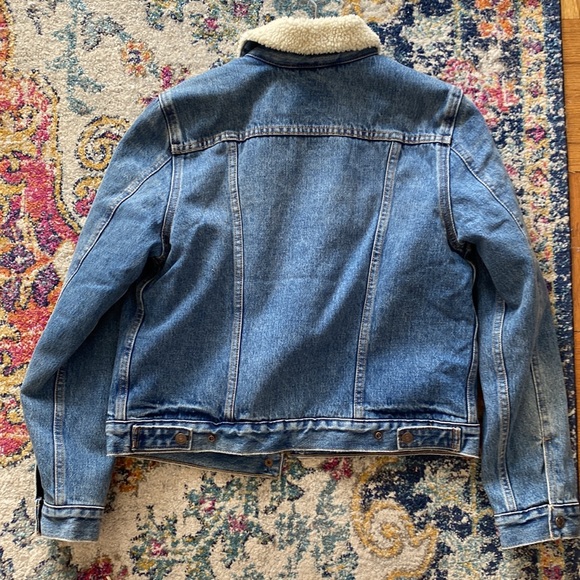 NWT Levi’s Original Trucker Jacket - Picture 5 of 5